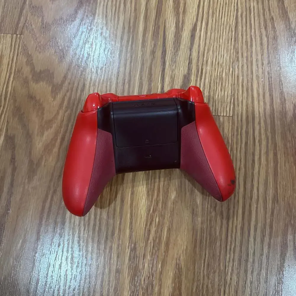 Microsoft Xbox One Wireless Controller Sport Red Special Edition